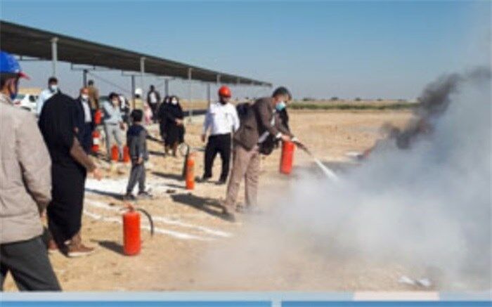 مانور عملیاتی اطفاء حریق در بندر ریگ برگزار شد