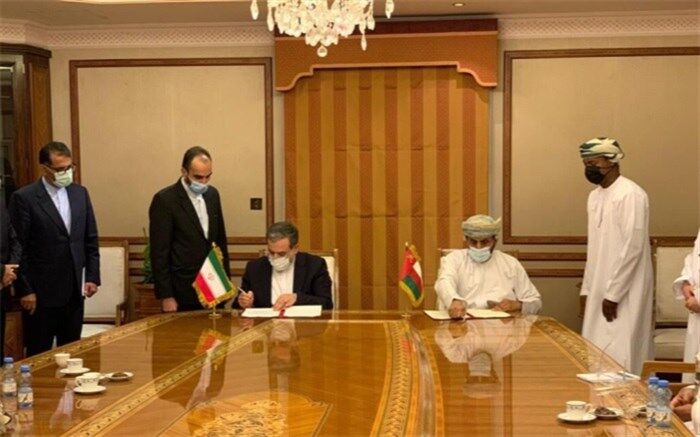 سند گفت‌وگو و توافقات ایران و عمان امضا شد