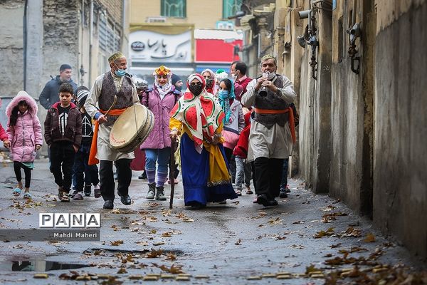 جشن یلدایی برای بچه های محله دروازه غار