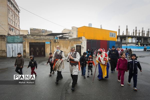 جشن یلدایی برای بچه های محله دروازه غار