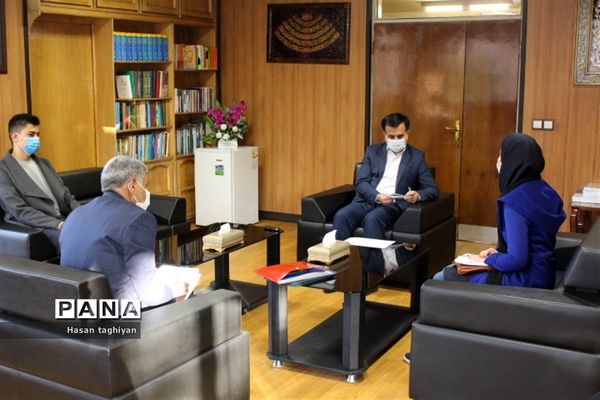 افتتاحیه دهمین دوره مجلس دانش‌آموزی استان اصفهان