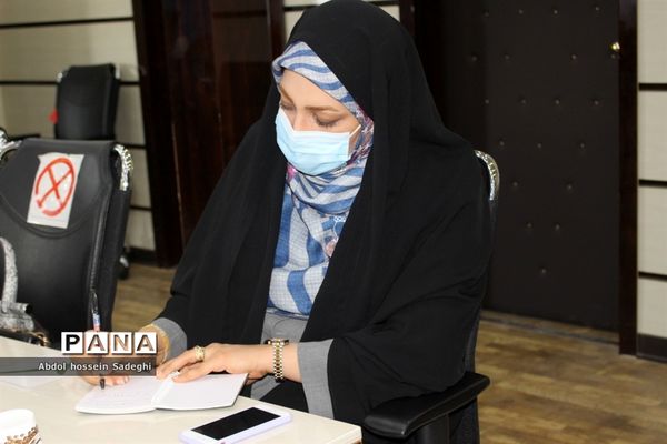 نشست مشترک مدیران  زن ( ارشد، میانی و  پایه)  آموزش و پرورش  سراسر کشور