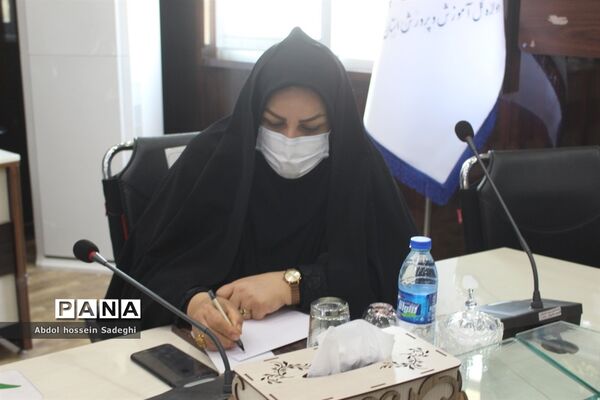 نشست مشترک مدیران  زن ( ارشد، میانی و  پایه)  آموزش و پرورش  سراسر کشور
