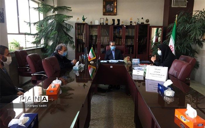 احسانی: از قرآن و معنویات نباید دور ماند