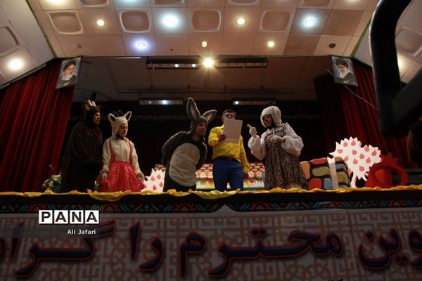 برگزاری جنگ جوانه‌های یلدایی در شبکه شاد برای دانش‌آموزان ناحیه یک ری