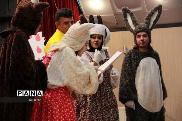 برگزاری جنگ جوانه‌های یلدایی در شبکه شاد برای دانش‌آموزان ناحیه یک ری