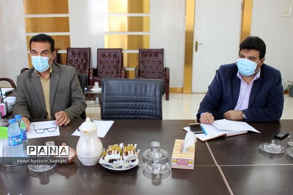 جلسه شاخص‌های کیفی پیشنهادی انتخاب معلمان نمونه آموزش و پرورش استان بوشهر