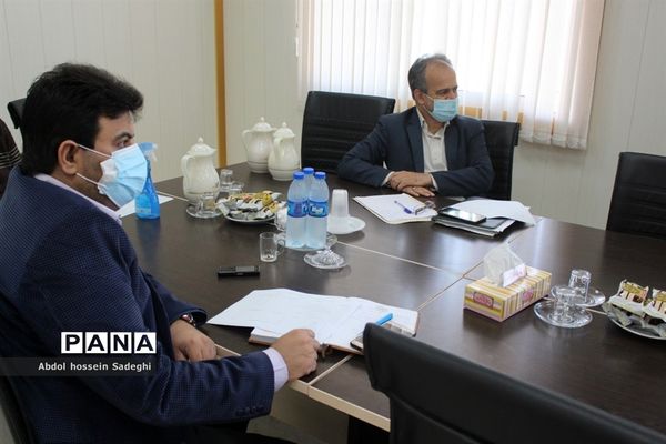 جلسه شاخص‌های کیفی پیشنهادی انتخاب معلمان نمونه آموزش و پرورش استان بوشهر