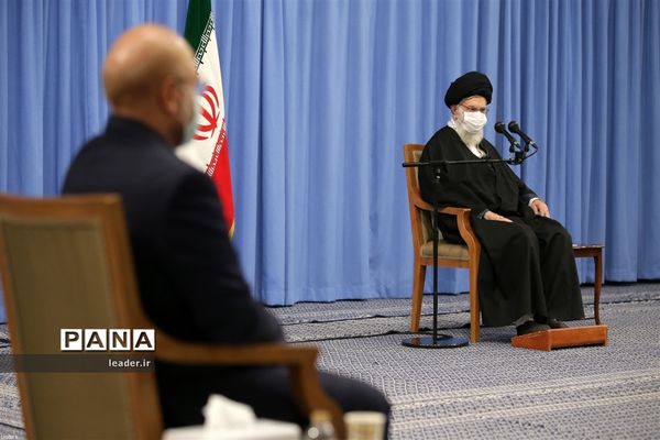 دیدار دست‌اندرکاران مراسم سالگرد شهید سلیمانی با رهبر معظم انقلاب