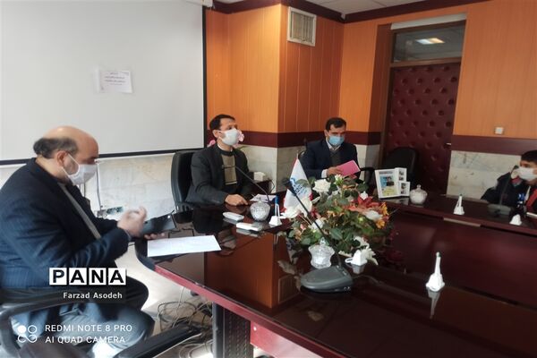 برگزاری جلسه تقدیر از اعضای فعال کانون لقمان کاشمر