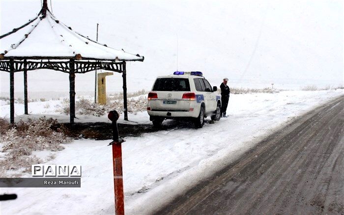 جاده‌های 9 استان کشور برفی وبارانی هستند
