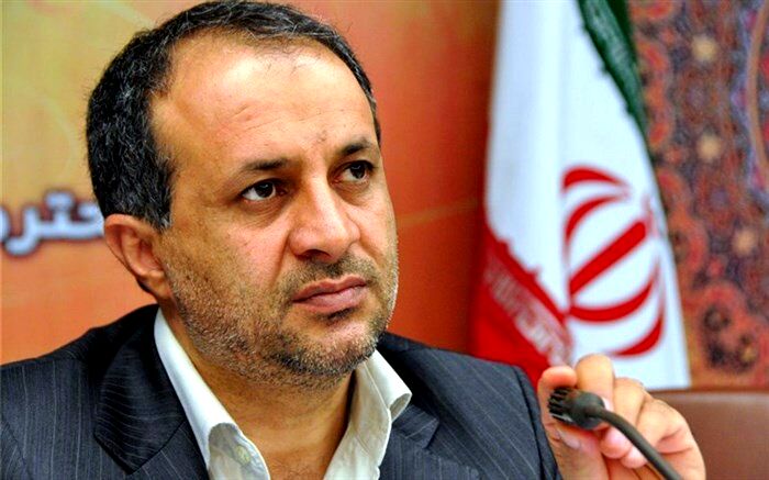 تهیه بسته‌ای برای تامین مواد اولیه فولاد مبارکه
