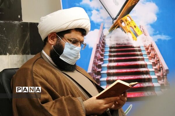 تقدیر از فعالان حوزه قرآن، عترت و نماز در شهرستان قدس