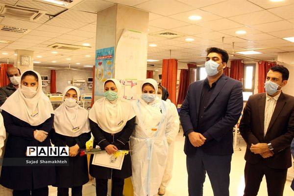 تقدیرمربیان و مدرسان پیشتاز از پرستاران بیمارستان گلستان اهواز