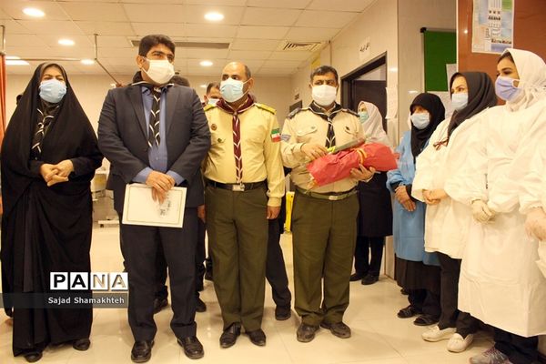 تقدیرمربیان و مدرسان پیشتاز از پرستاران بیمارستان گلستان اهواز