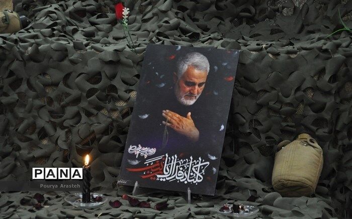 ویژه دانش‌آموزان؛ خبرنگار شو، عهدت با حاج قاسم تا سال بعد را بنویس و فیلم بگیر