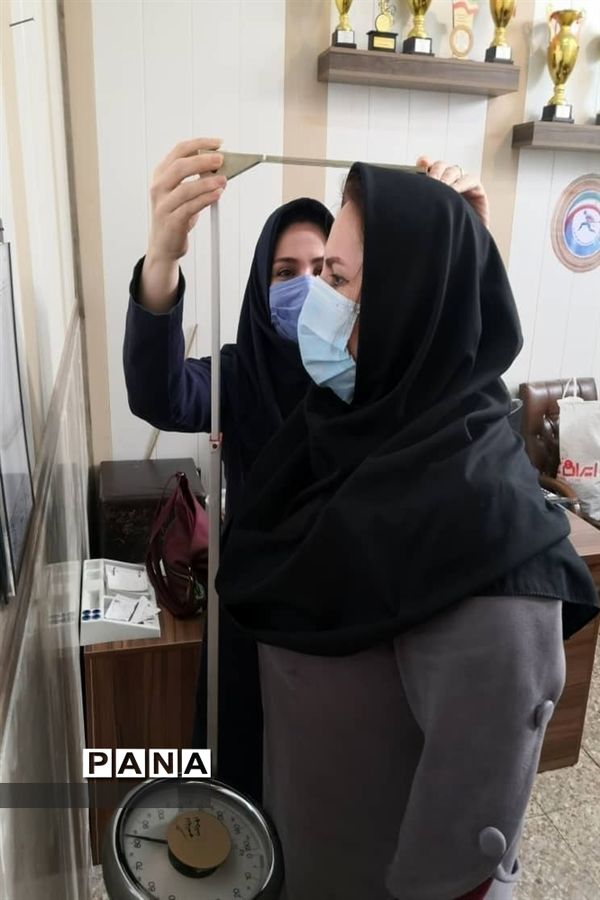 اجرای طرح ملی  «کوچ»  میان کارمندان اداری آموزش و پرورش ناحیه یک شهرری