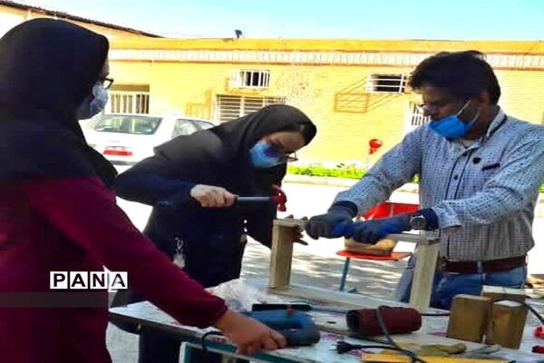 کارگاه نجاری (ویژه مربیان) در کانون رضوان شهرستان امیدیه