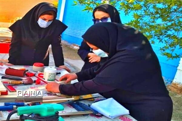 کارگاه نجاری (ویژه مربیان) در کانون رضوان شهرستان امیدیه