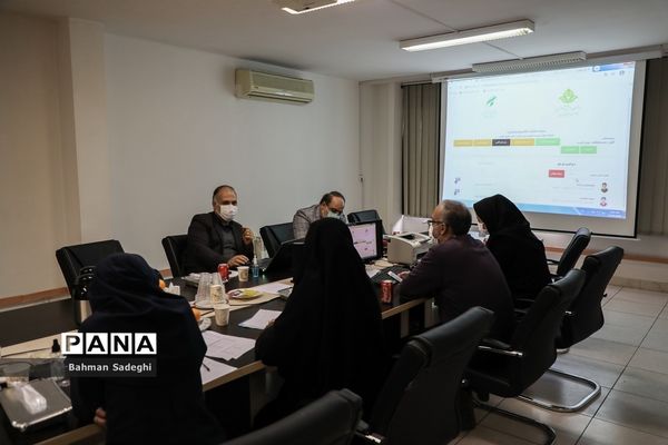 انتخابات مجازی اعضای هیات رئیسه دهمین دوره مجلس دانش‌آموزی