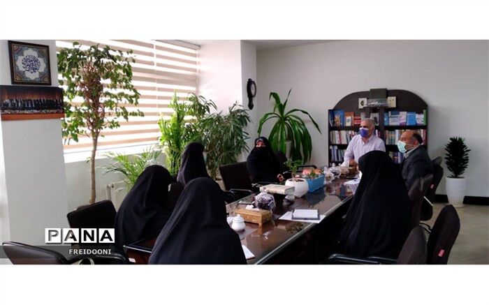 لونی:  لبخند رضایت محرومان هدف ماست