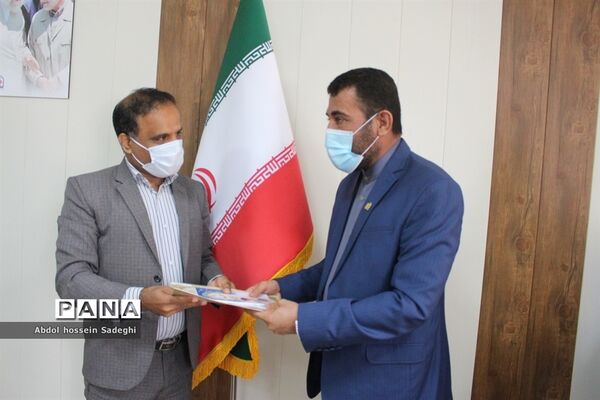 تجلیل از داوران مسابقات قرآن، عترت و نماز اداره‌کل آموزش و پرورش استان بوشهر