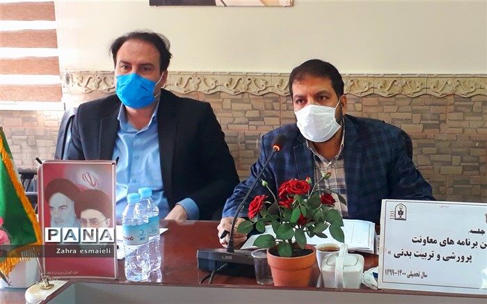 آموزش مهارت‌های خودمراقبتی برای مواجهه موثر با اعتیاد و رفتار‌های پر‌خطر