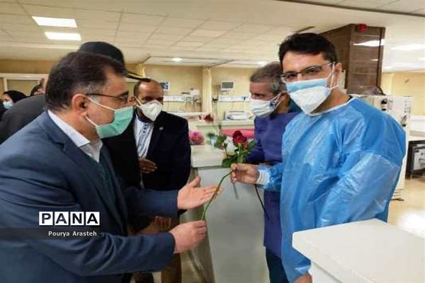 دیدار با کادر درمان بیمارستان شهدا شهرستان قاینات