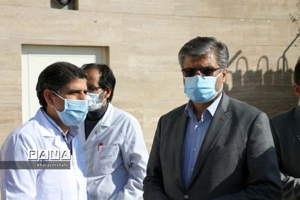 تقدیر فرماندار بهارستان از پرستاران بیمارستان امام حسین (ع)