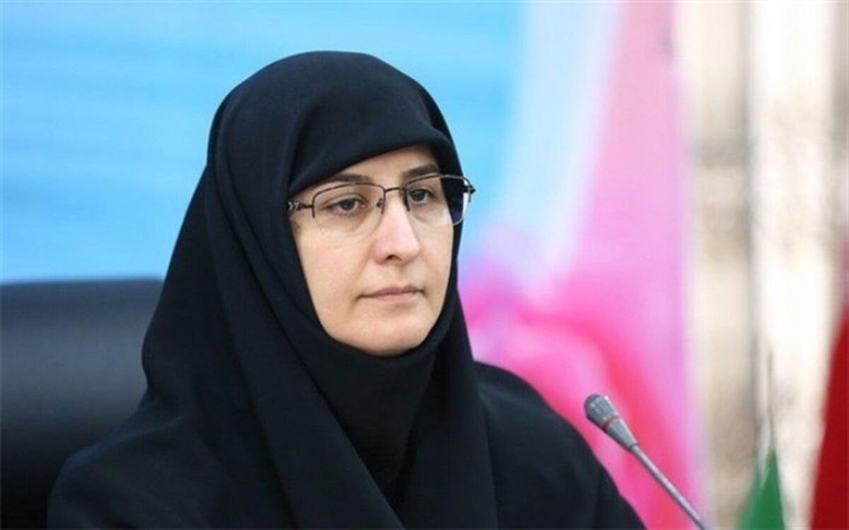گفتگوی معاون ابتدایی با مدیران مدارس آذربایجان شرقی