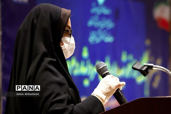 آیین تجلیل از 20هزار آموزگار مقطع ابتدایی