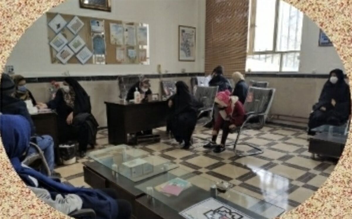 طرح ویزیت رایگان دانش‌آموزان بی‌بضاعت در ورامین برگزار شد