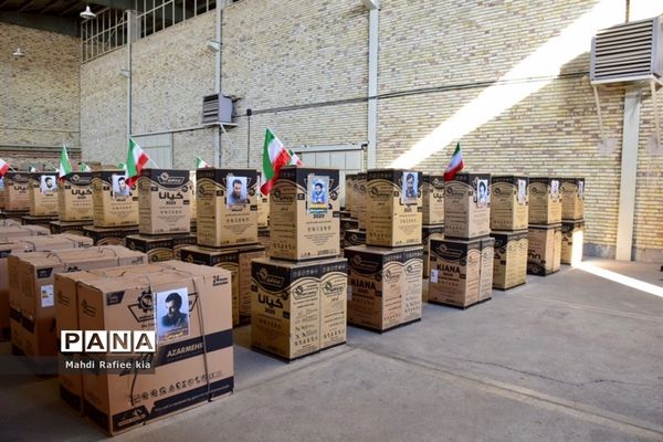 اهداى 600 دستگاه وسیله گرمایشى به نیازمندان و ١٨٥٠ دستگاه تبلت  به دانش آموزان نیازمند