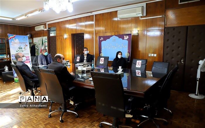 فولادوند: پیوند زندگی و سوادآموزی مهمترین دغدغه این روزهای نهضت سواد آموزی است