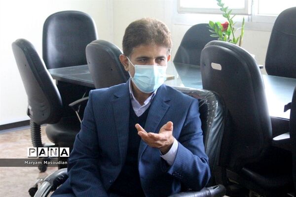 وبینار آموزشی تغذیه مناسب برای پیشگیری از چاقی و لاغری دانش‌آموزان استان بوشهر