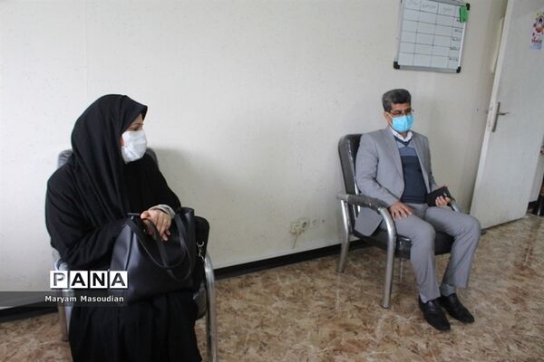 وبینار آموزشی تغذیه مناسب برای پیشگیری از چاقی و لاغری دانش‌آموزان استان بوشهر