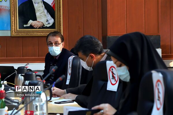 نشست هم‌اندیشی مدیریت فوریت‌های روانی-اجتماعی دانش‌آموزان