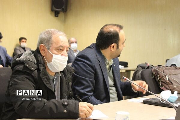 جلسه ستاد اقتصاد مقاومتی و کارگروه تسهیل رفع موانع تولید شهرستان اسلامشهر