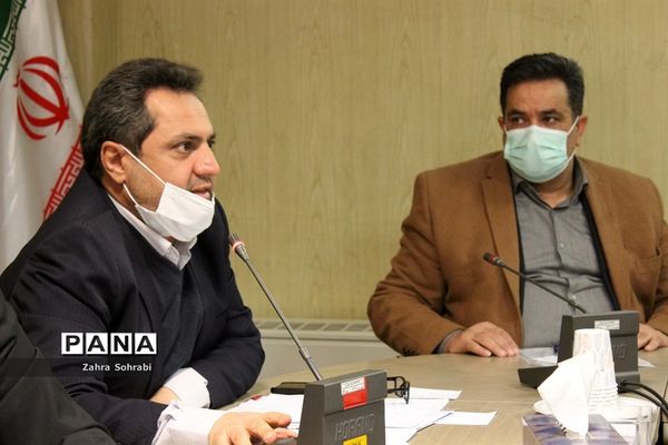جلسه ستاد اقتصاد مقاومتی و کارگروه تسهیل رفع موانع تولید شهرستان اسلامشهر