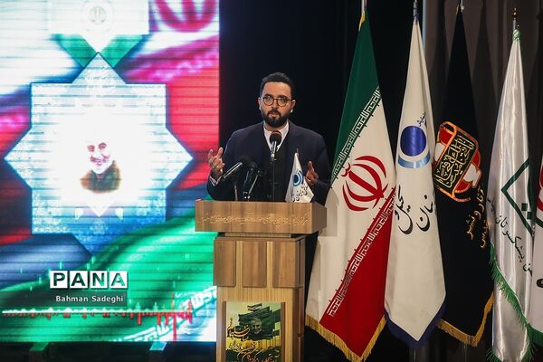 نخستین یادواره «نشان سلیمانی»