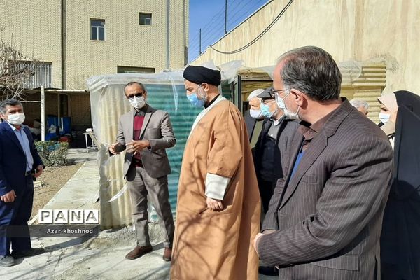 بازدید نماینده مجلس شورای اسلامی و امام جمعه از مرکز یادگیری محلی باهنر ملارد
