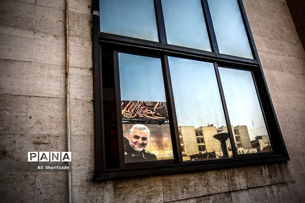 رونمایی از دیوار نگاره سردار شهید قاسم سلیمانی