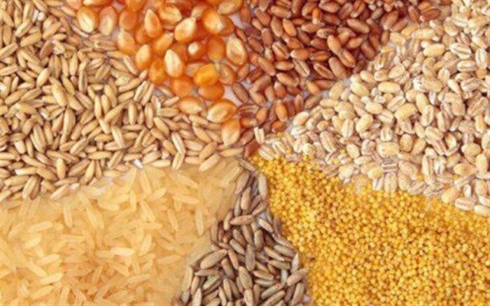 واردکنندگان امکان وصول هزینه های اضافه بار را ندارند