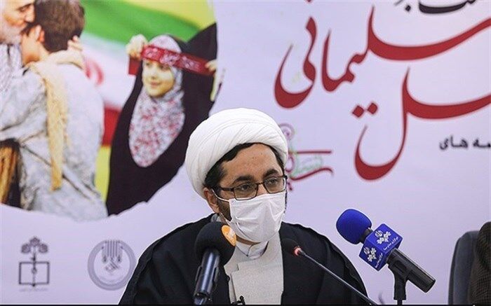 بسیاری از مدارس پایگاه‌های خدمات اجتماعی هستند