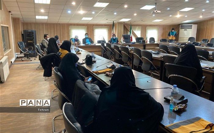 برگزاری جلسه سر تیم های دوام و ایمنی محلات 21 گانه منطقه 14