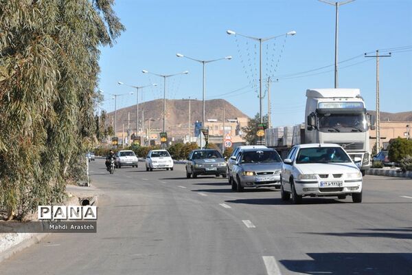 کاروان عزای خودرویی درسالروز شهادت سرداردلها حاج قاسم سلیمانی
