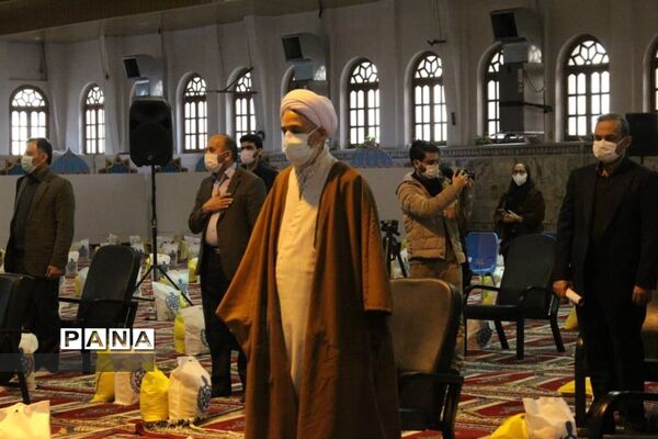تهیه و توزیع ۲۰۰۰ بسته‌ معیشتی در سالگرد شهید سلیمانی