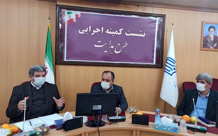 حسینی:  مدارس برخوردار به کمک مدارس مناطق غیر برخوردار می‌شتابند