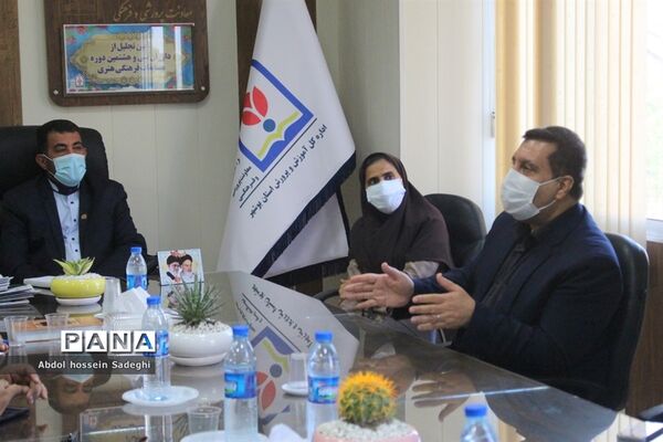 تجلیل از داوران سی و هشتمین دوره مسابقات فرهنگی هنری آموزش و پرورش استان بوشهر