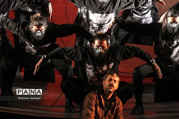 مستند نمایش «سرباز»